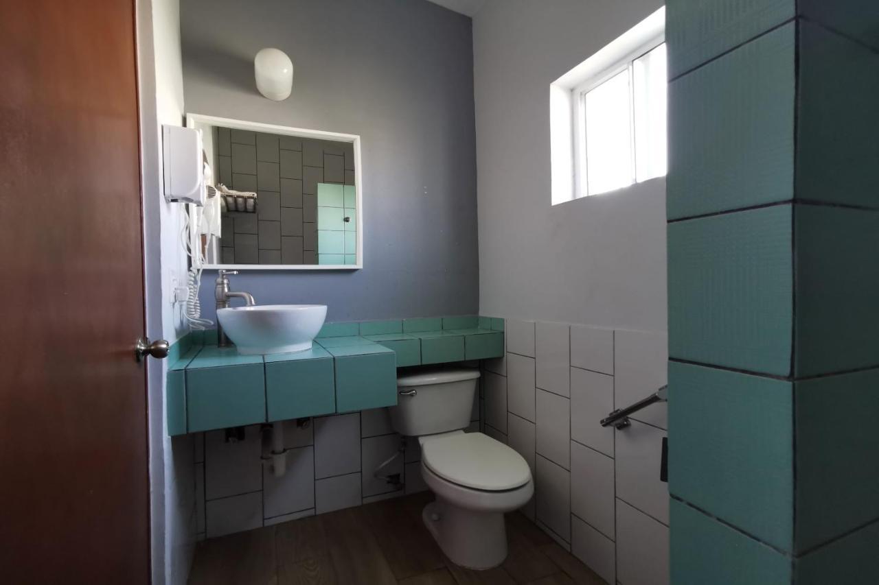 Capital O Hotel America Ensenada Ngoại thất bức ảnh