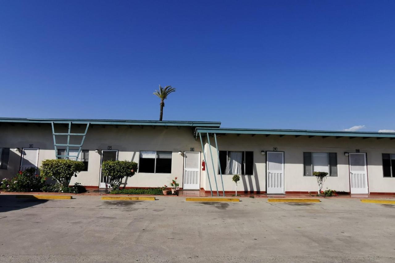 Capital O Hotel America Ensenada Ngoại thất bức ảnh