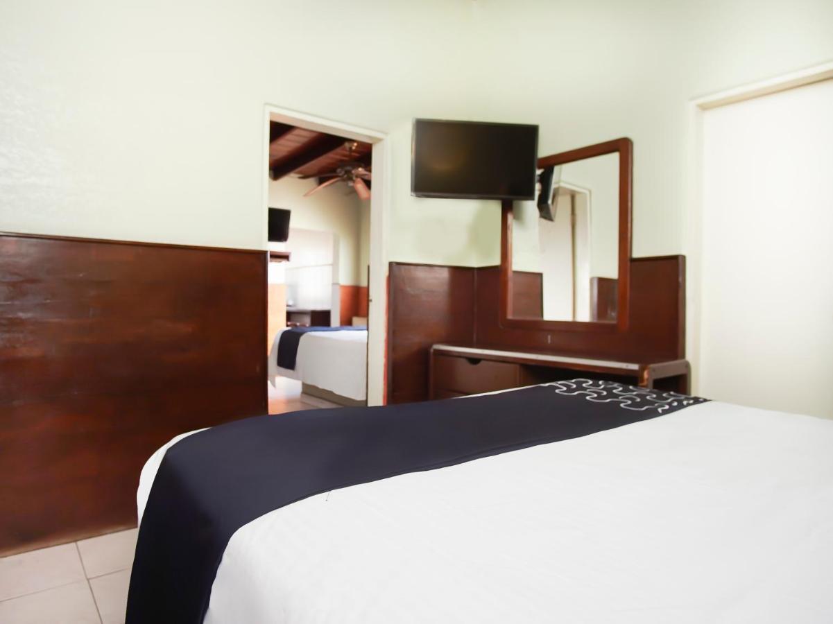 Capital O Hotel America Ensenada Ngoại thất bức ảnh